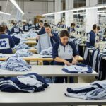 Швейная фабрика по пошиву корпоративной одежды с логотипом