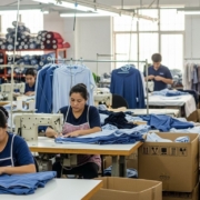 Швейное производство и влияние на глобальные рынки