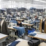 Швейная фабрика по пошиву одежды из плотных тканей под заказ