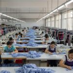 Швейная фабрика стандартного качества по пошиву одежды для женщин