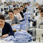 Швейное производство эконом класса корпоративной одежды