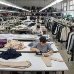 Швейная фабрика производства одежды под брендом сезонной коллекции